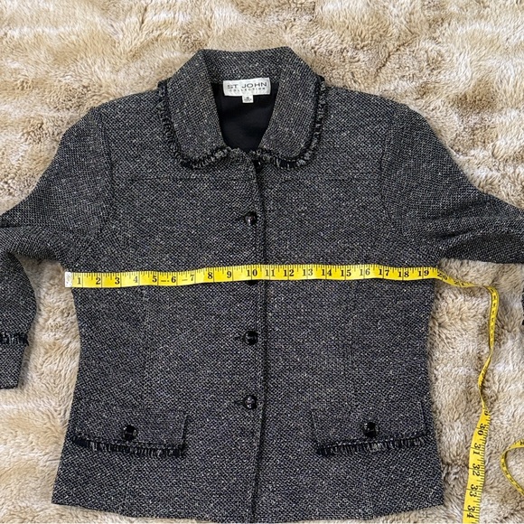 St. JOHN COLLECTION 10 Black White Tweed 3/4 Sleeve Metallic Fringe Trim Jacket - Picture 10 of 15